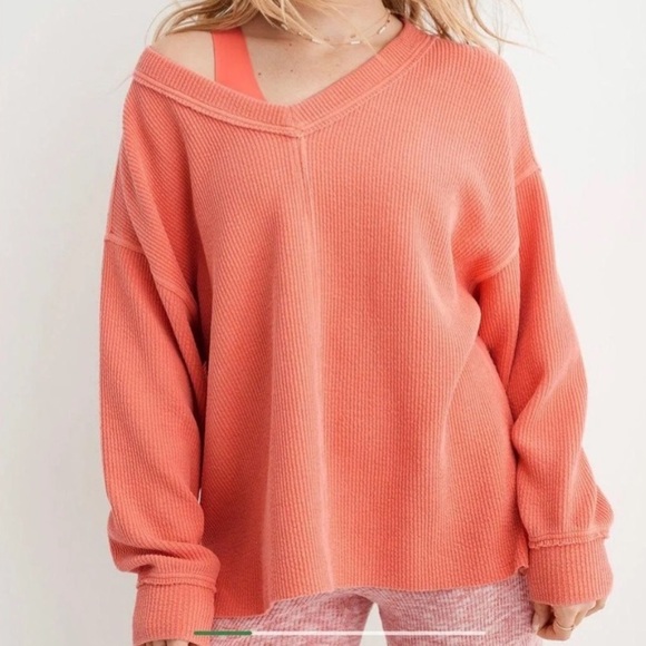 aerie Tops - Aerie Wonder Peach V-Neck Sweatshirt